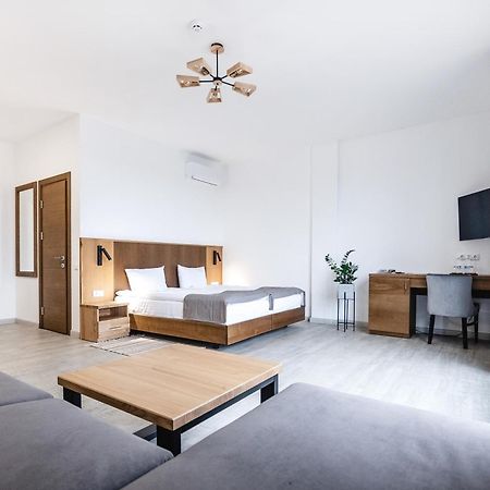 Otto Hotel-Restaurant Ровно Экстерьер фото