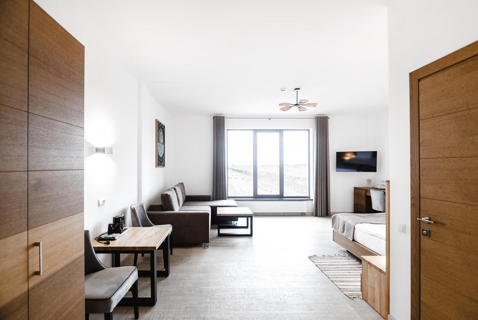 Otto Hotel-Restaurant Ровно Экстерьер фото