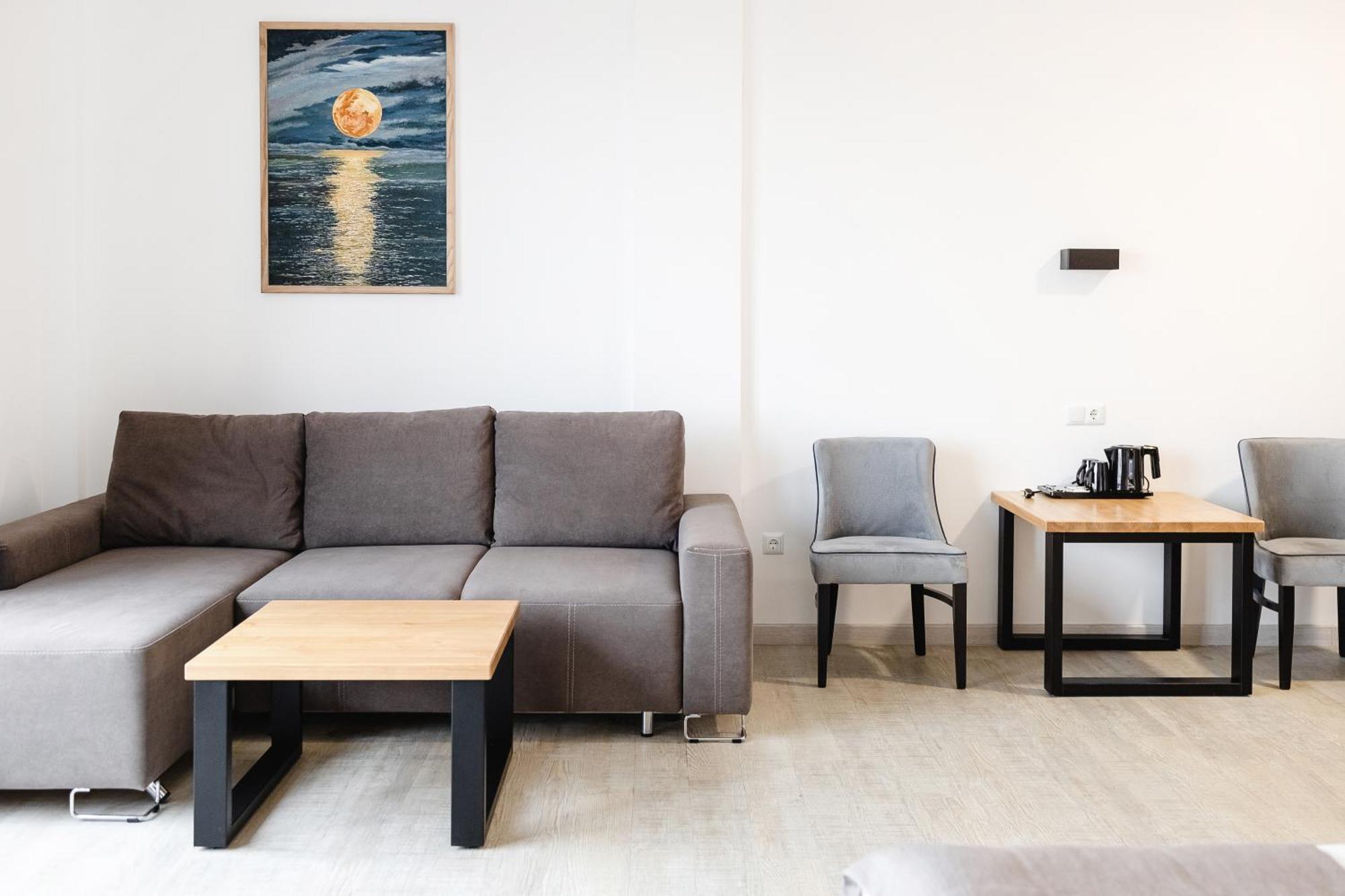 Otto Hotel-Restaurant Ровно Экстерьер фото